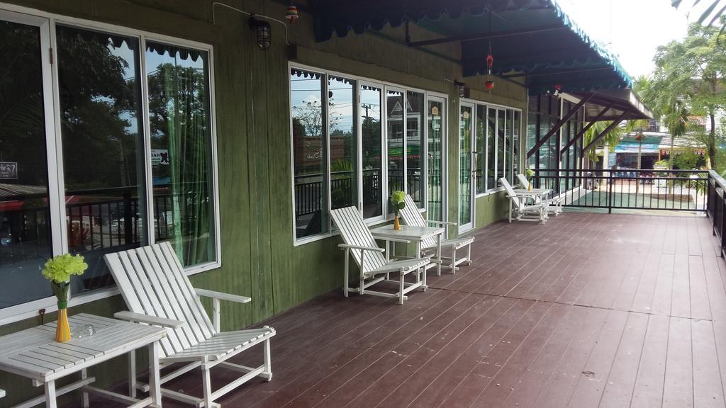 Sunshine Inn Resort Khao Lak Exterior foto