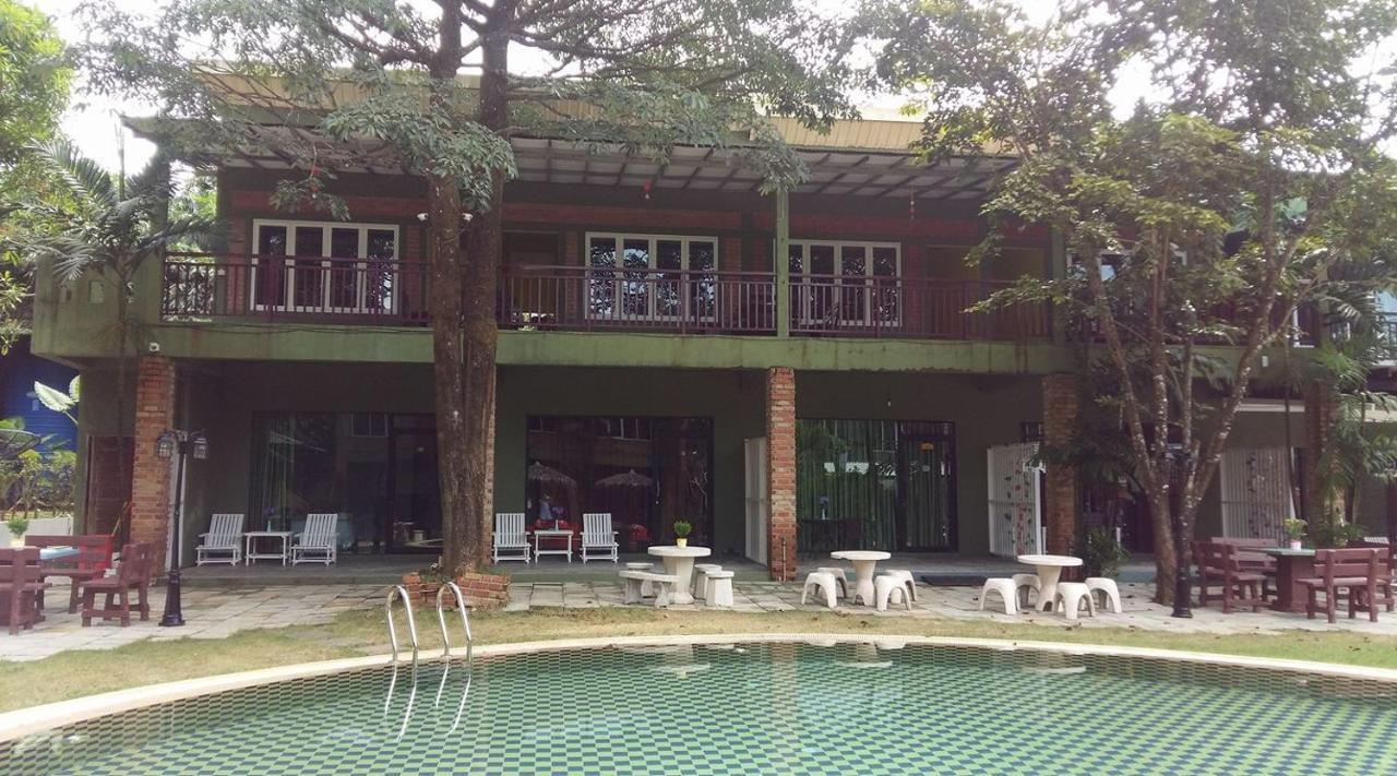 Sunshine Inn Resort Khao Lak Exterior foto